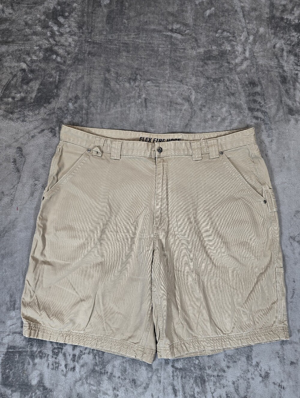 Duluth Trading Co Flex Fire Hose Shorts Size 44 Utility Workwear Carpenter Tan